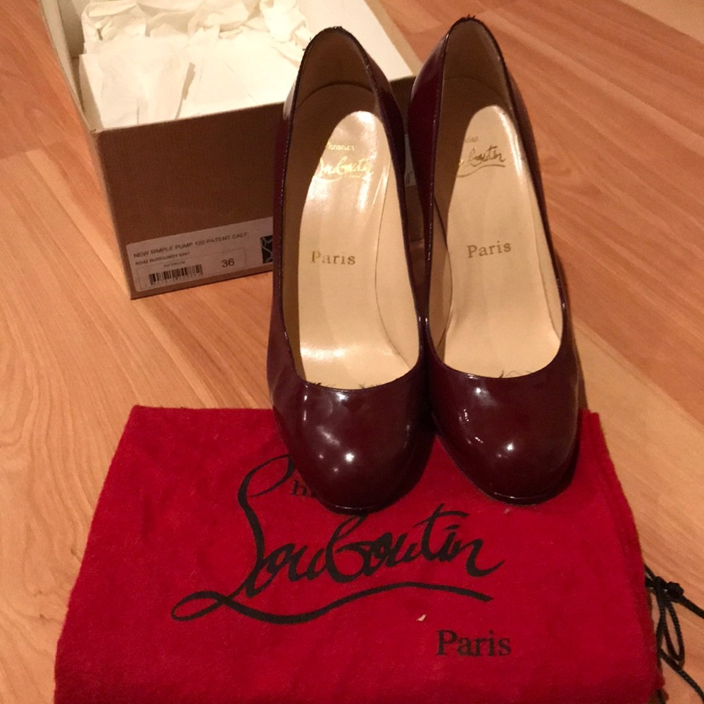 Christian Louboutin New Simple Pump (Red)